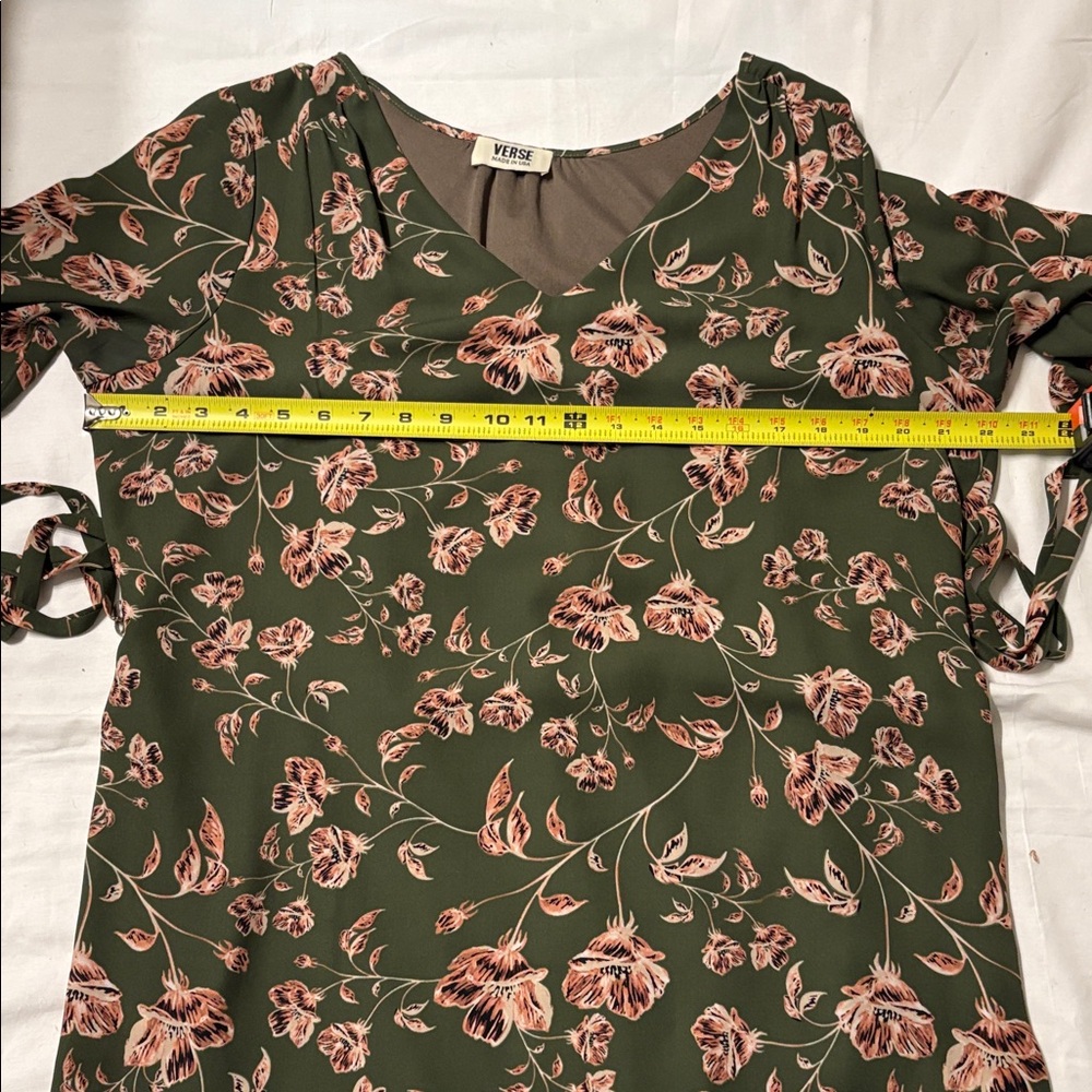 Verse Women’s Green Floral 3/4 length Sleeve Midi Dress Made in USA. - Picture 9 of 11